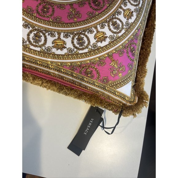 New with Tags Versace I Heart Baroque Silk Accent Pillow Fuchsia - Picture 5 of 6
